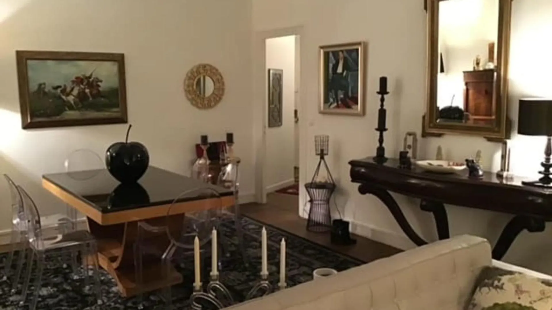 Charming With Eiffel Tower View Apartment